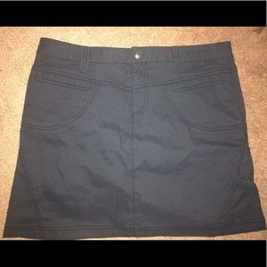Athleta Women’s Skirt